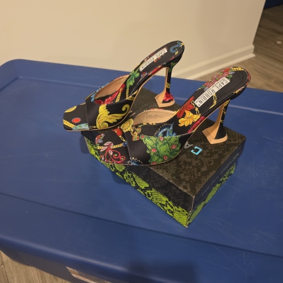 Cape Robbin Black Multicolor Heels - Picture 6 of 7